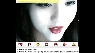 Sexy  Chinese  Girl  in the ambiance Cam